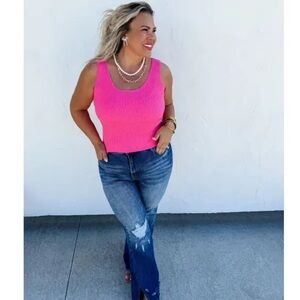 Lillian Scalloped Knit Tank in Pink🌸💖🌷